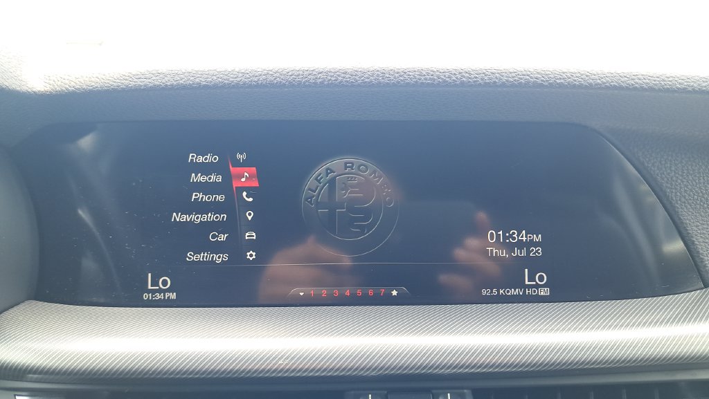 Used 2018 Alfa Romeo Stelvio Sport w/ Quick Order Package 22J Sport AWD/4WD image 20