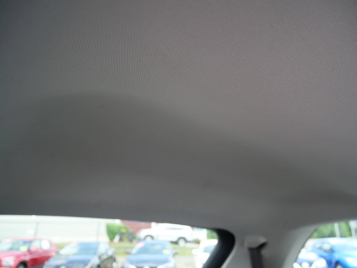 Used 2019 Volkswagen Tiguan S AWD/4WD image 38