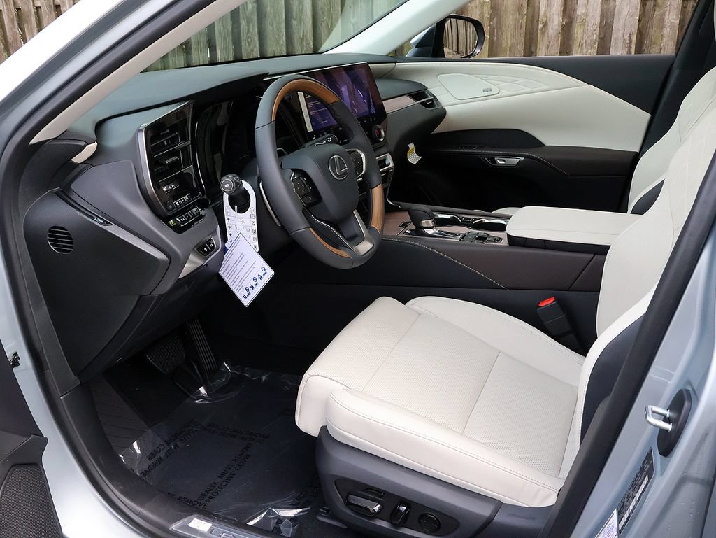New 2026 Lexus RX 350 AWD image 12