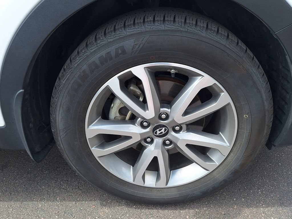 Used 2014 Hyundai Santa Fe Sport 2.0T AWD/4WD image 31