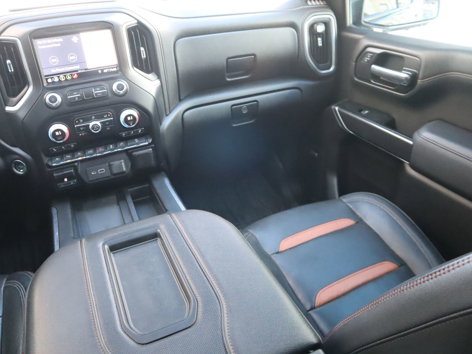 Used 2019 GMC Sierra 1500 AT4 w/ AT4 Premium Package AWD/4WD image 31