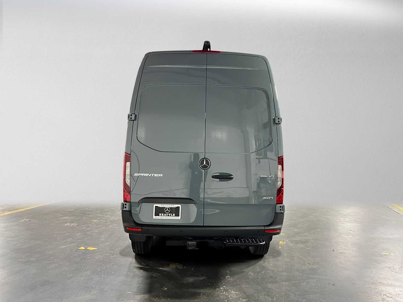 Used 2026 Mercedes-Benz Sprinter 2500 image 4