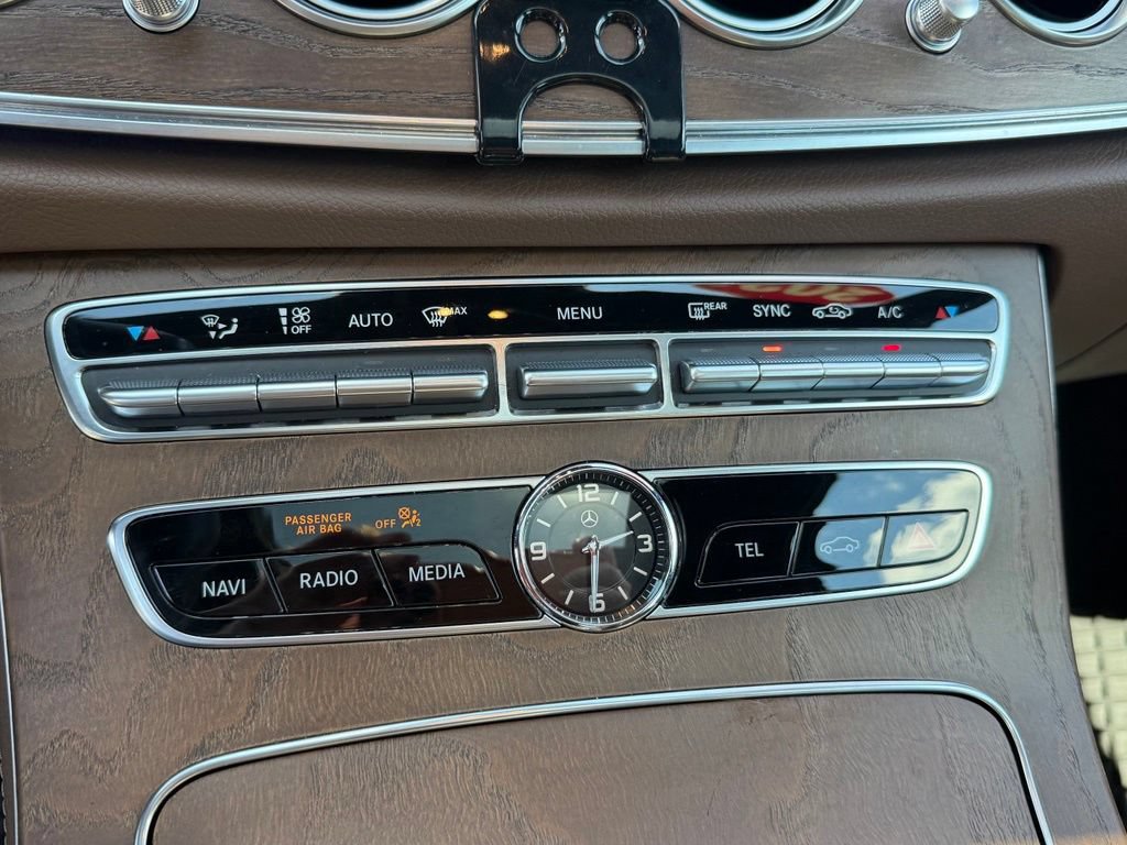 Used 2020 Mercedes-Benz E 450 4MATIC Sedan image 36