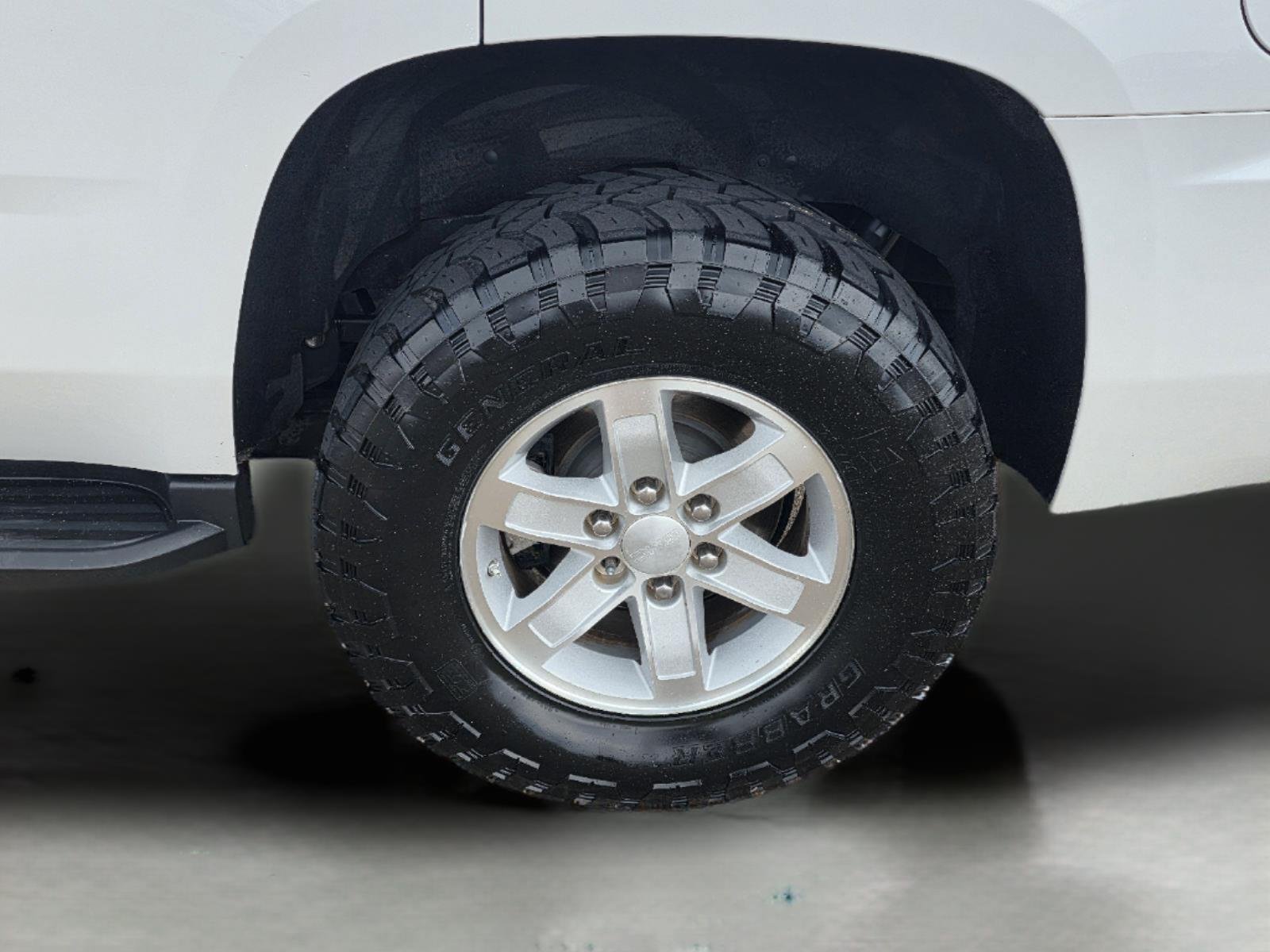 Certified 2019 Chevrolet Tahoe LT w/ Luxury Package RWD image 28