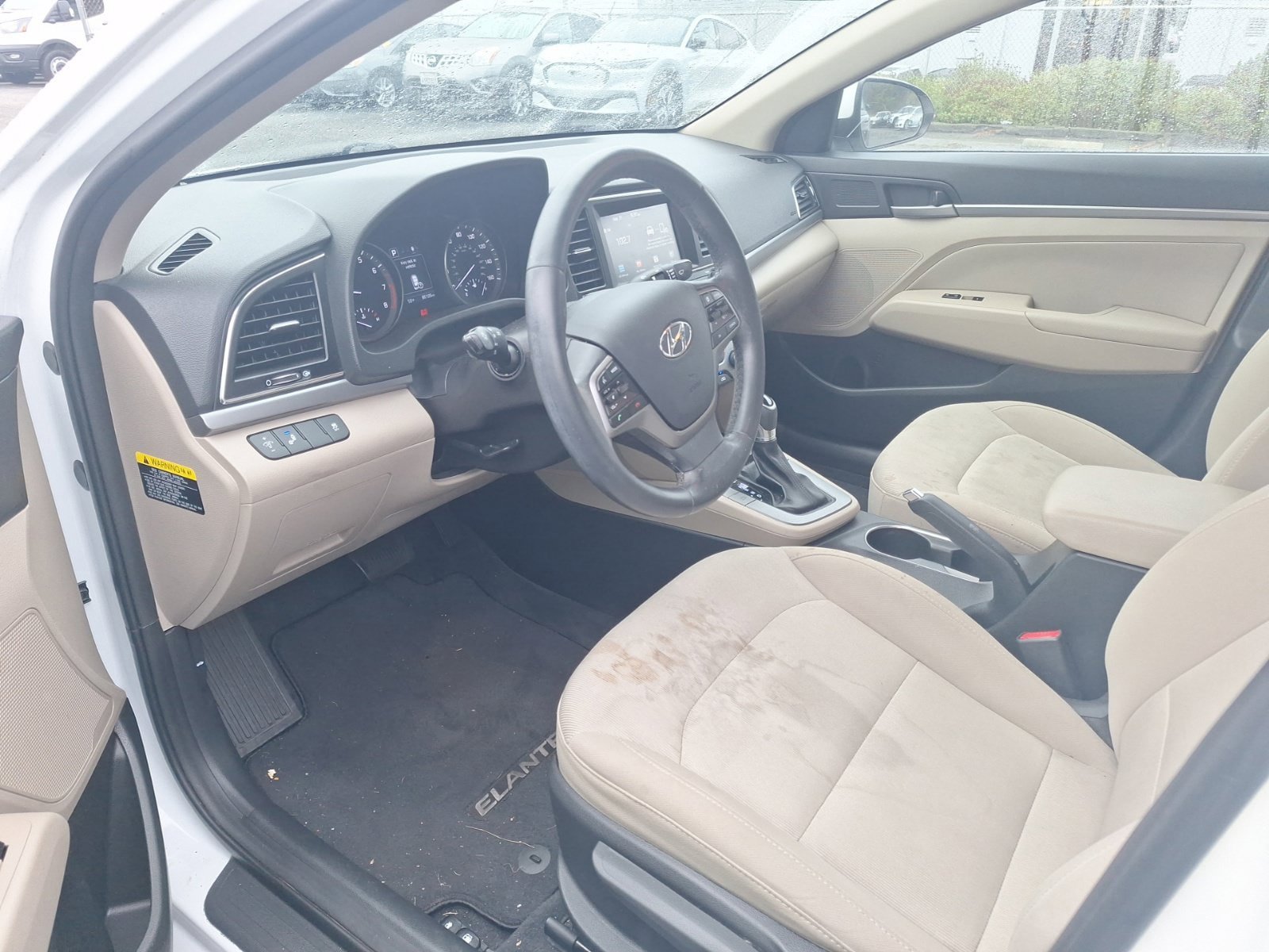 Used 2018 Hyundai Elantra Value Edition w/ Cargo Package FWD image 9