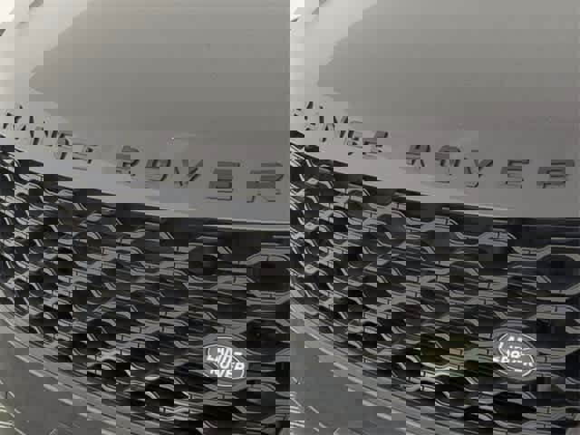 Used 2020 Land Rover Range Rover Velar R-Dynamic S image 11