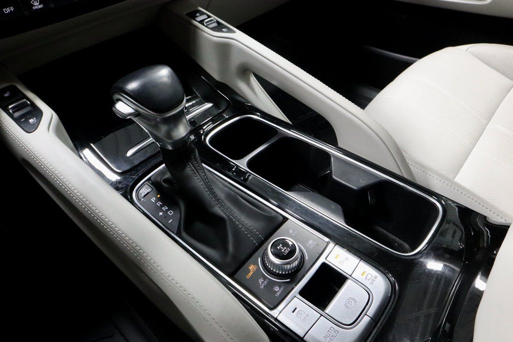 Used 2022 Kia Telluride SX image 32