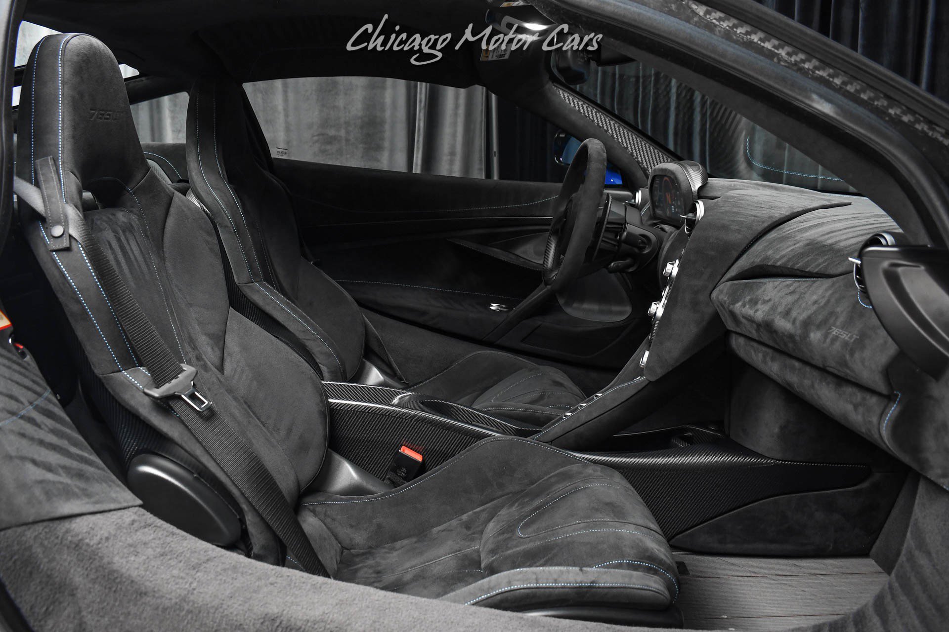 Used 2021 McLaren 765LT RWD image 23