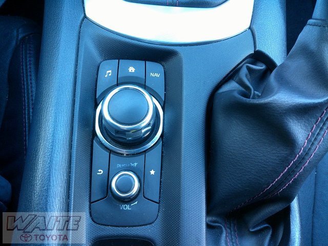 Used 2016 MAZDA MX-5 Miata Grand Touring image 15