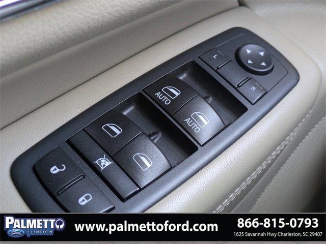 Used 2017 Jeep Grand Cherokee Limited w/ Luxury Group II image 23