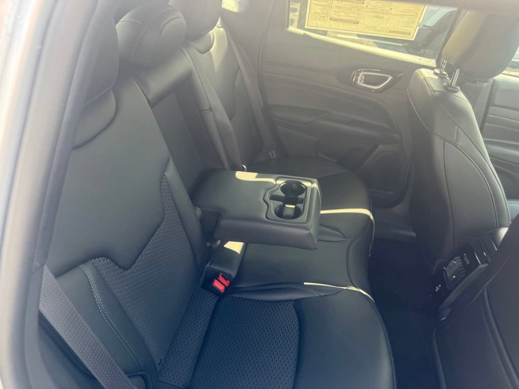 New 2026 Jeep Compass Latitude AWD/4WD image 49