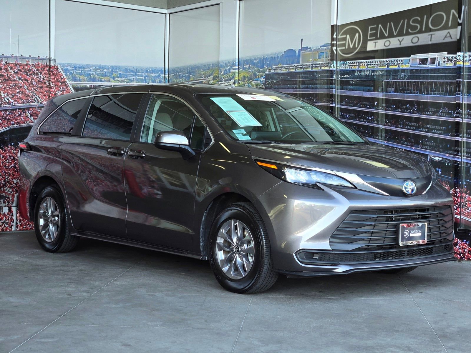 Certified 2024 Toyota Sienna LE