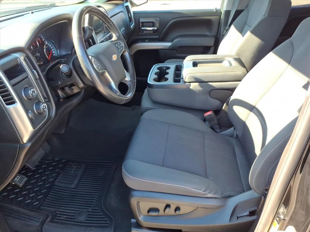 Used 2018 Chevrolet Silverado 1500 LT w/ All Star Edition image 5