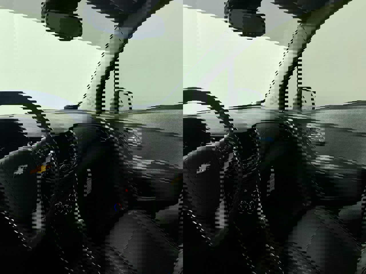 Used 2022 Chevrolet Trax LT w/ LT Convenience Package image 30