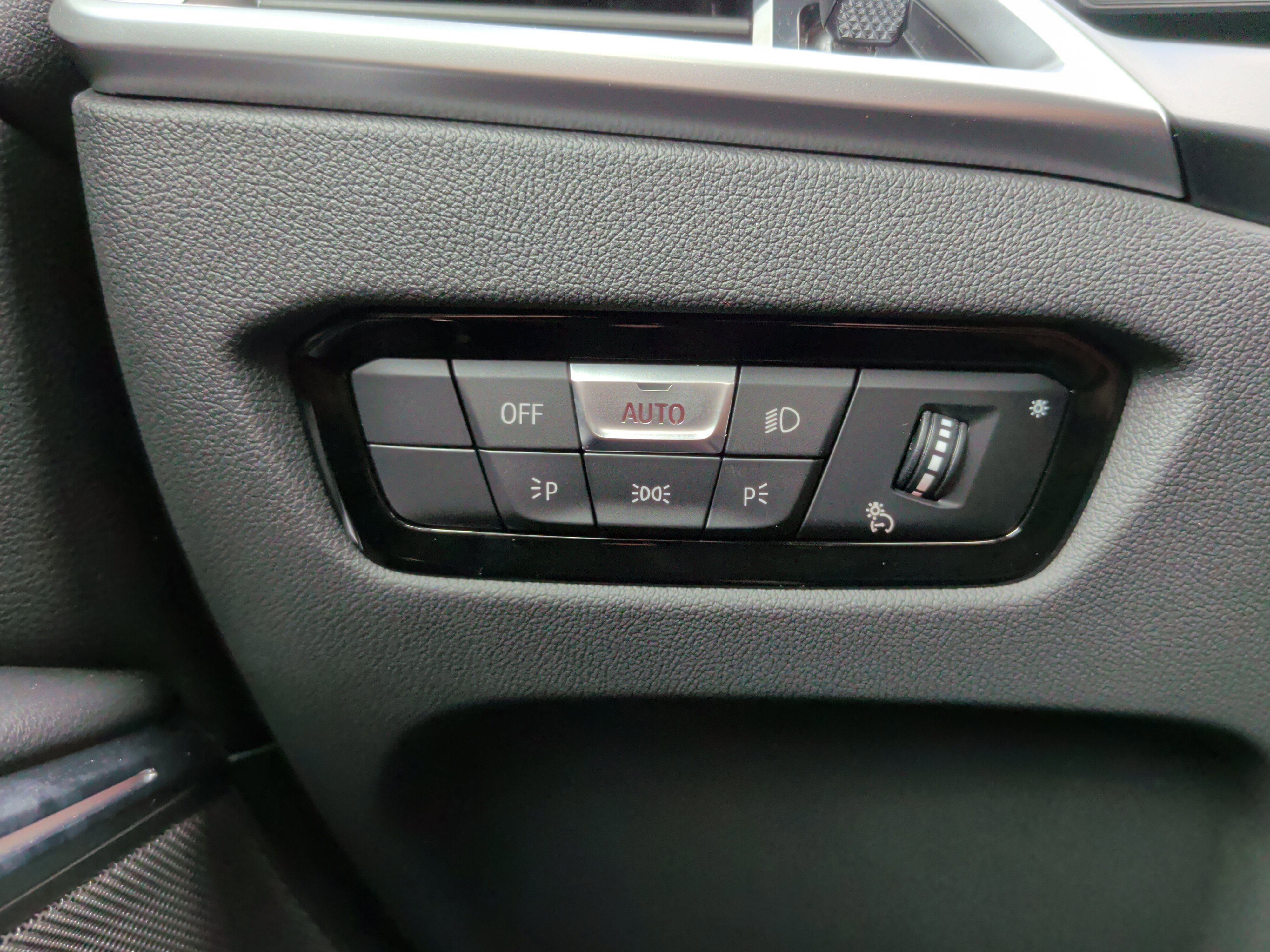 Certified 2025 BMW M340i RWD image 23