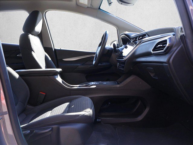 Used 2022 Chevrolet Bolt LT FWD image 27