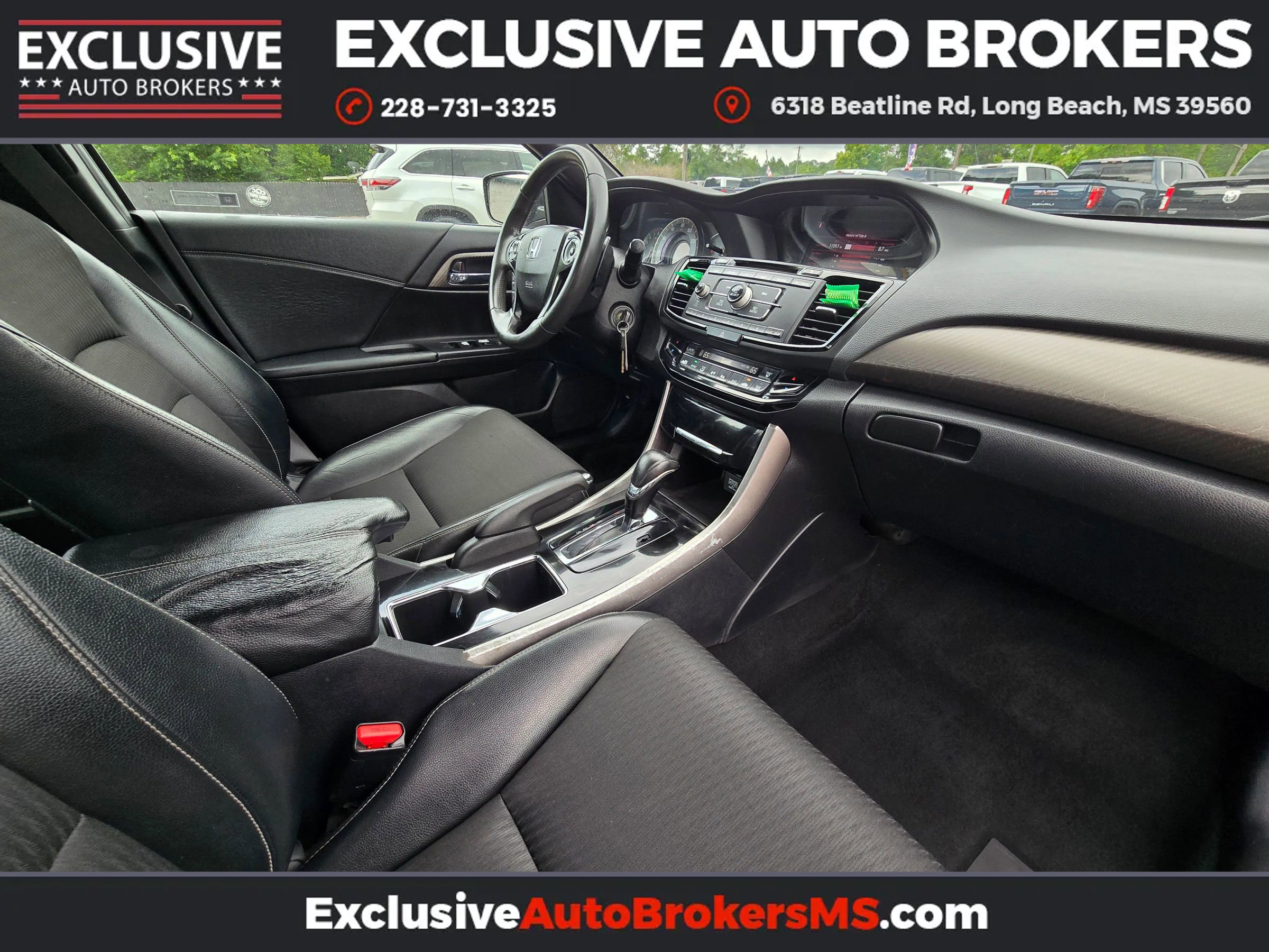 Used 2017 Honda Accord Sport image 40