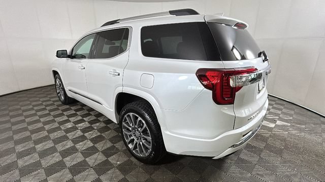 Used 2021 GMC Acadia Denali AWD/4WD image 4