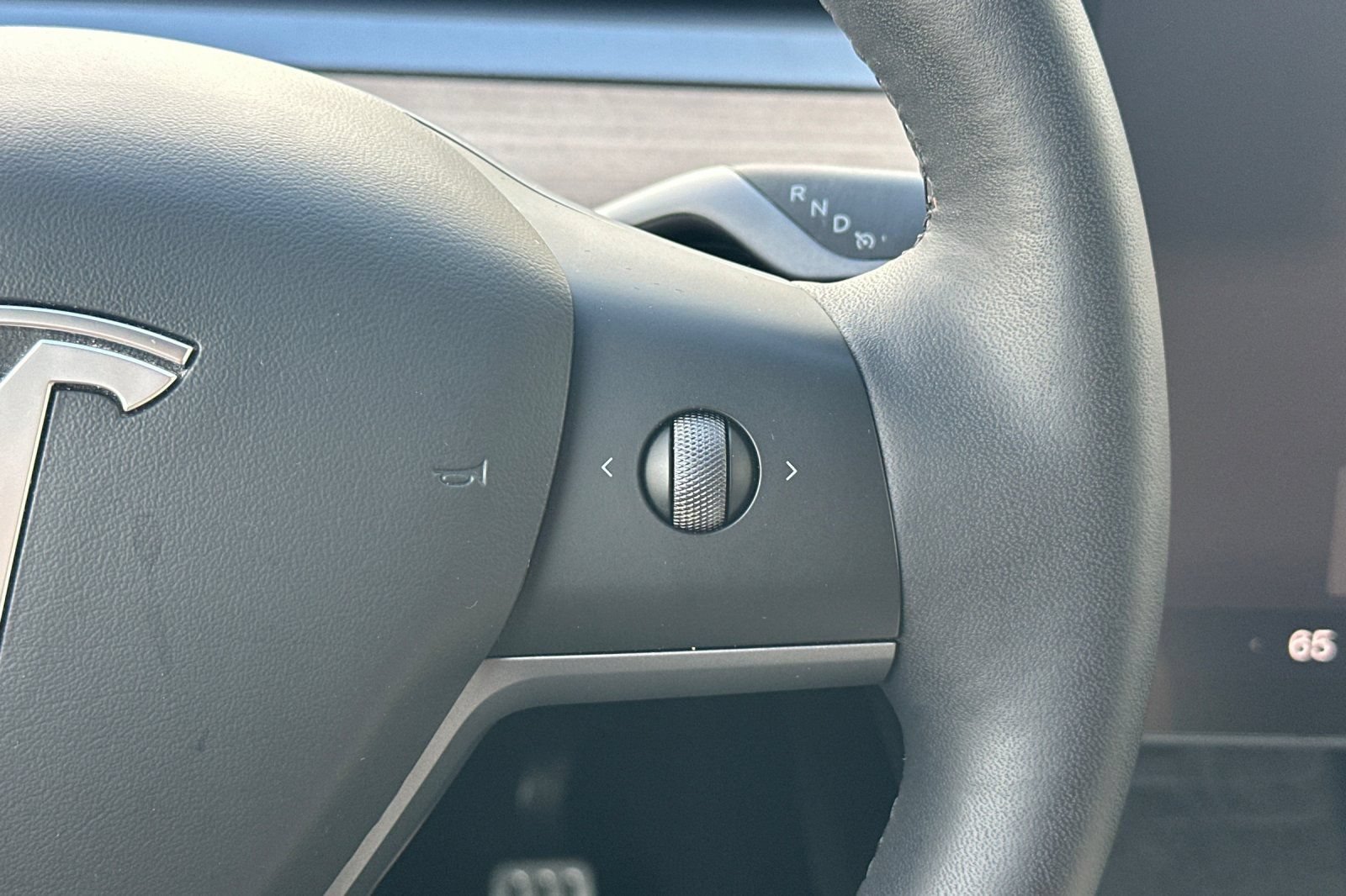 Used 2022 Tesla Model Y Performance AWD/4WD image 29