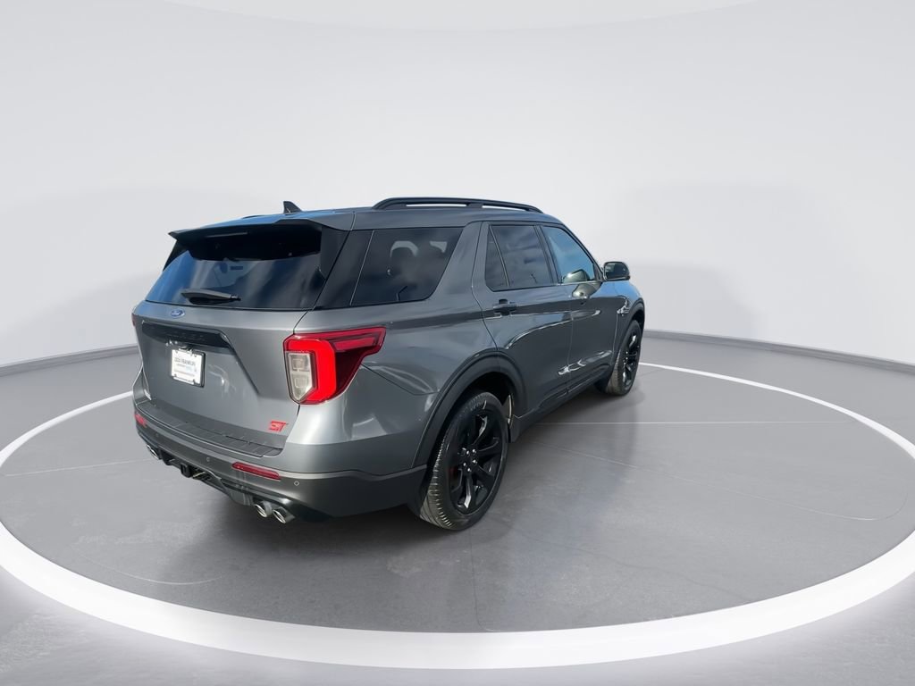 Used 2023 Ford Explorer ST w/ Equipment Group 401A image 8