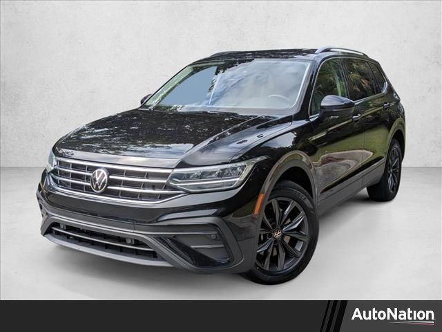 Used 2023 Volkswagen Tiguan SE