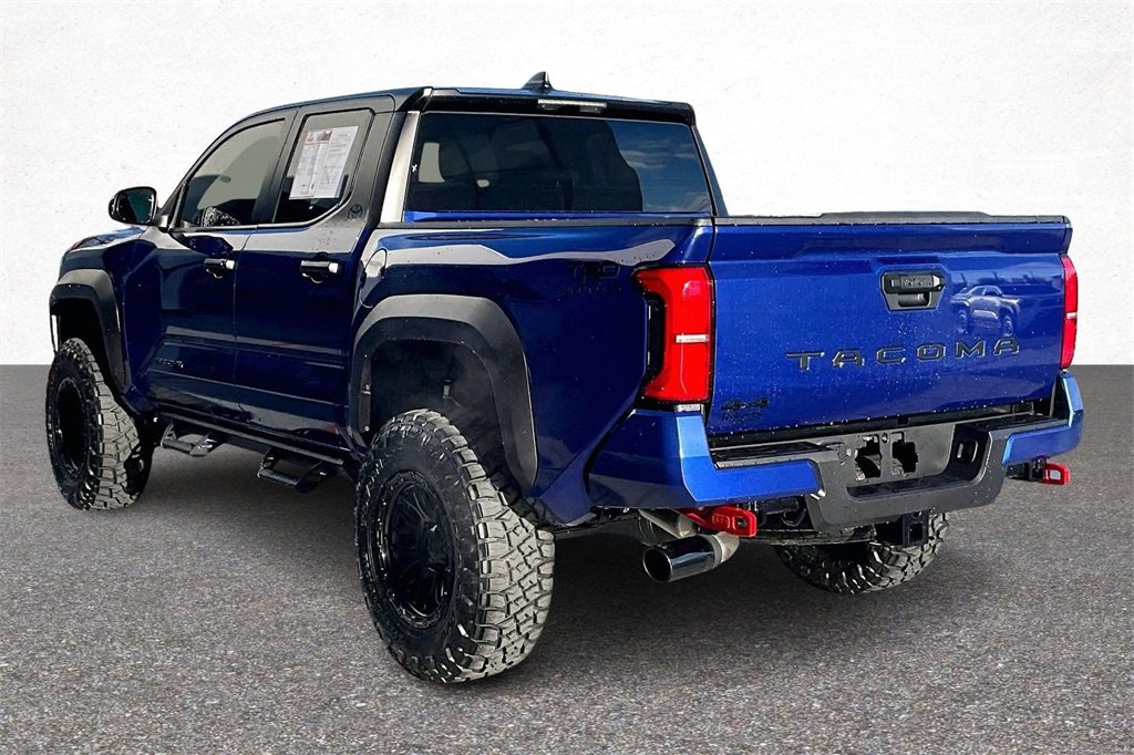 Used 2025 Toyota Tacoma TRD Off-Road image 5