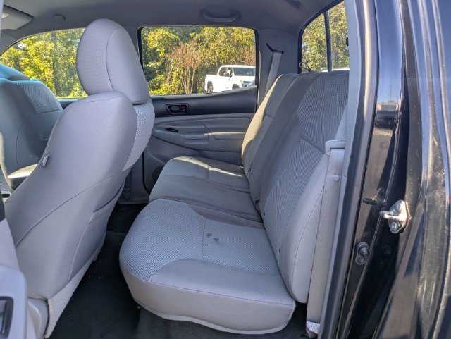Used 2015 Toyota Tacoma 4x4 Double Cab w/ TRD Sport Package image 14