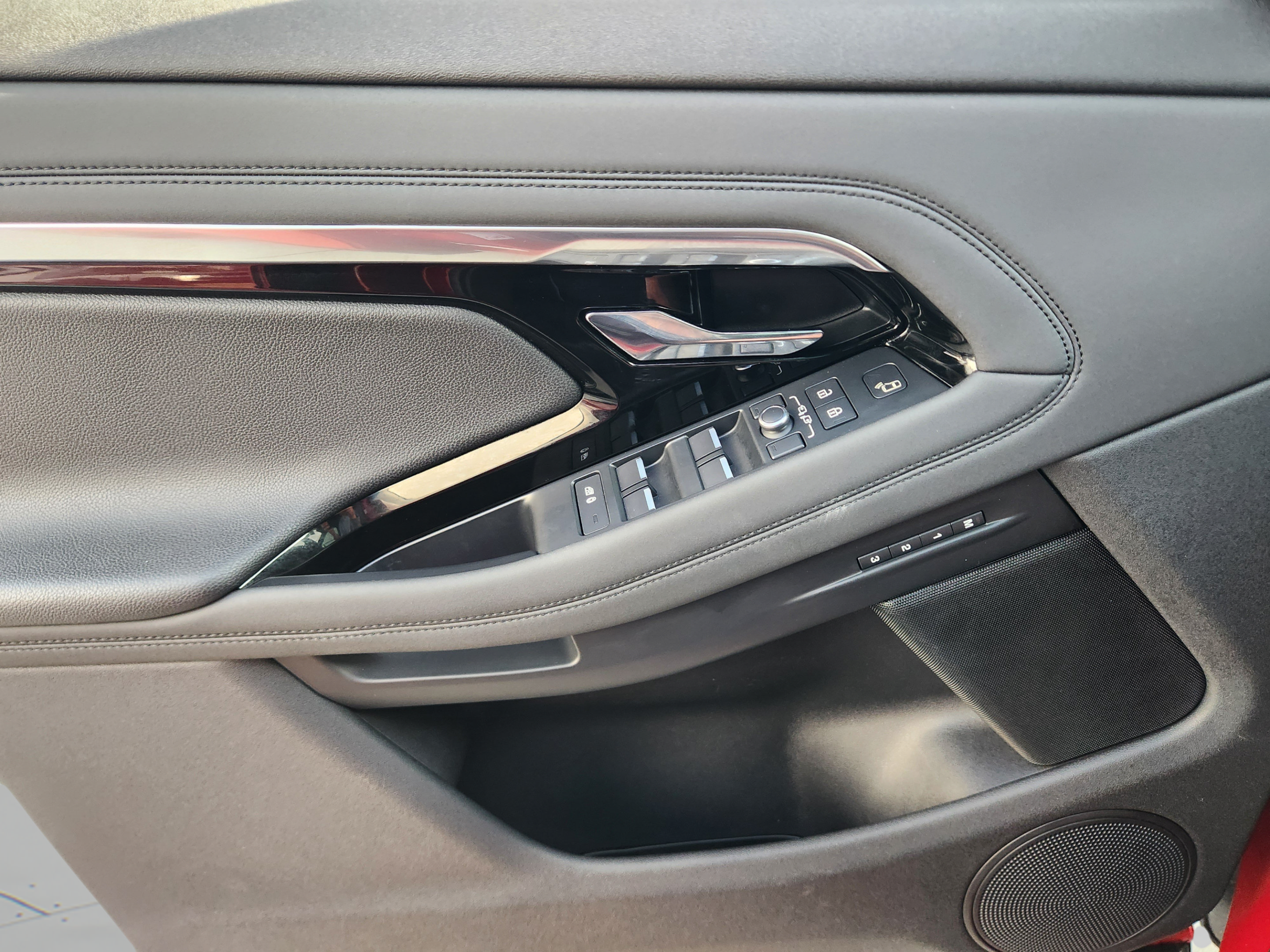 Used 2022 Land Rover Range Rover Evoque R-Dynamic SE AWD/4WD image 17