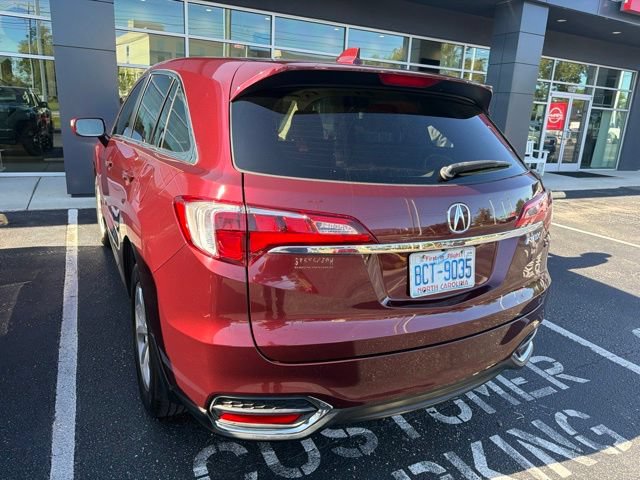 Used 2017 Acura RDX w/ AcuraWatch Plus Package FWD image 2