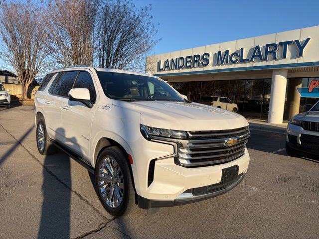 Used 2021 Chevrolet Tahoe High Country w/ Premium Package image 2