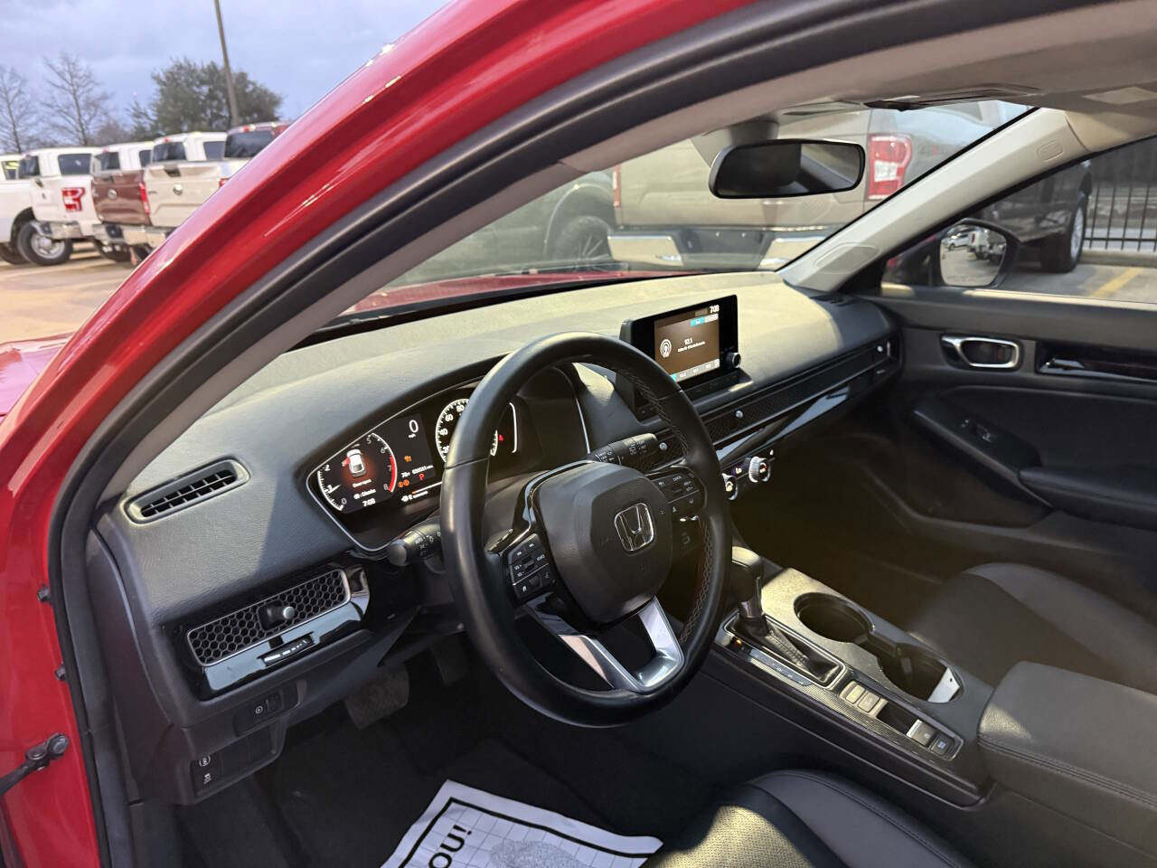 Used 2024 Honda Civic EX-L image 6