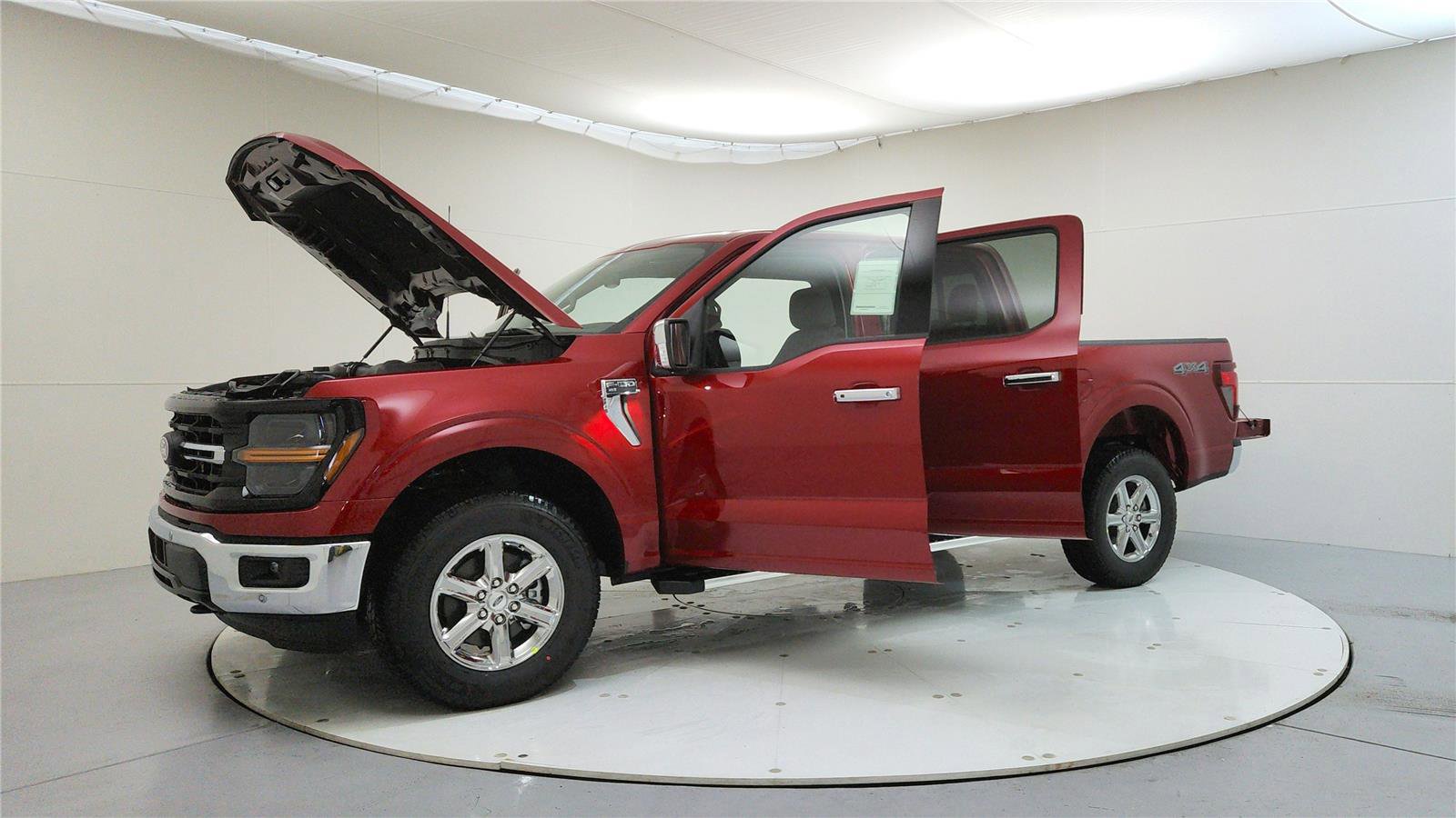 New 2025 Ford F150 XLT w/ Equipment Group 302A MID image 11