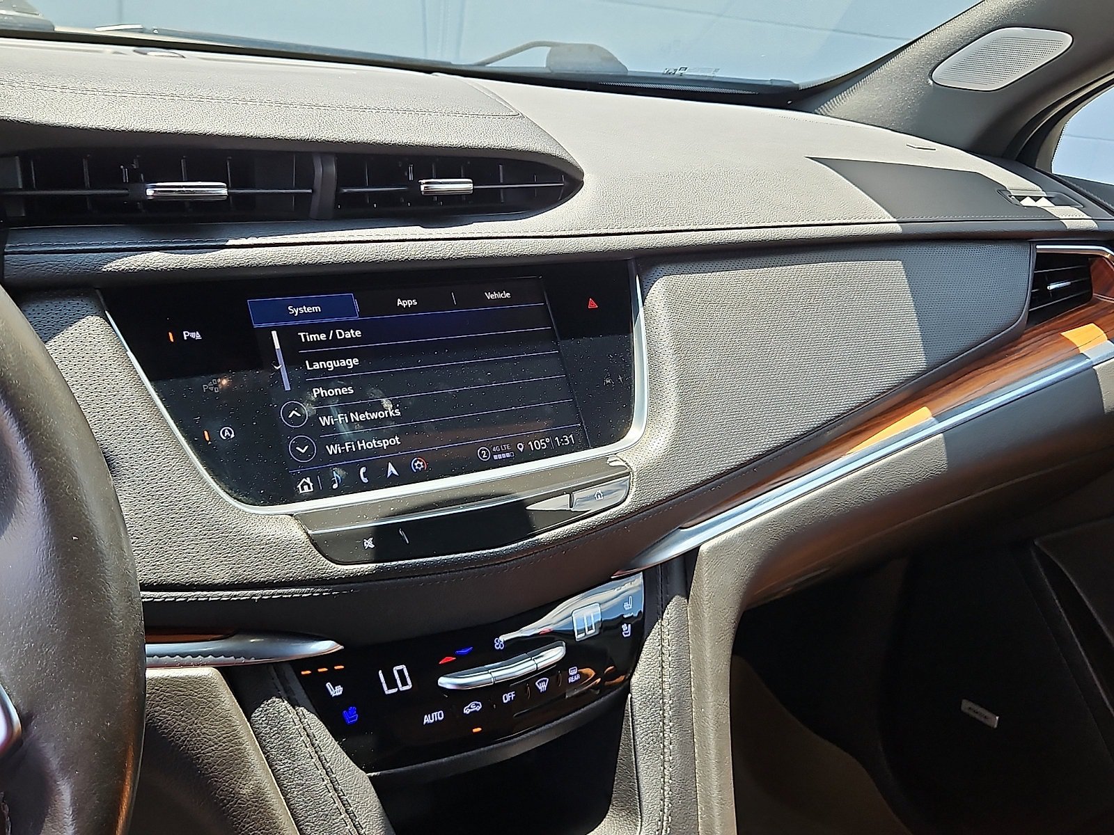 Certified 2023 Cadillac XT5 Premium Luxury w/ LPO, Floor Liner Package FWD image 19