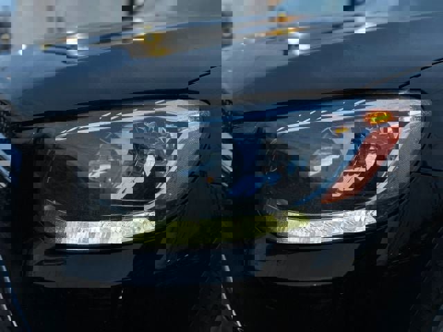 Used 2017 Mercedes-Benz GLC 300 4MATIC image 34