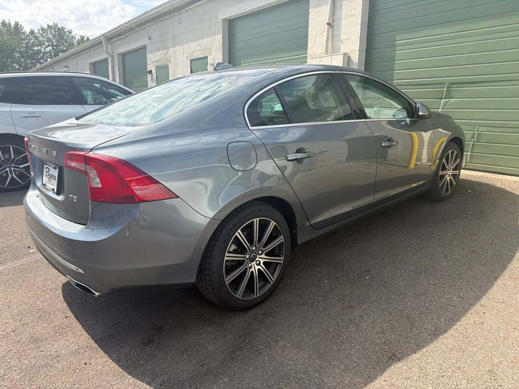 Used 2018 Volvo S60 T5 Inscription AWD/4WD image 5