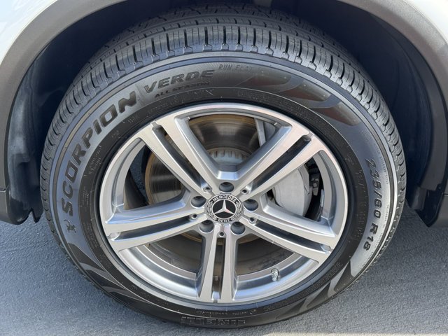 Used 2022 Mercedes-Benz GLC 300 image 12