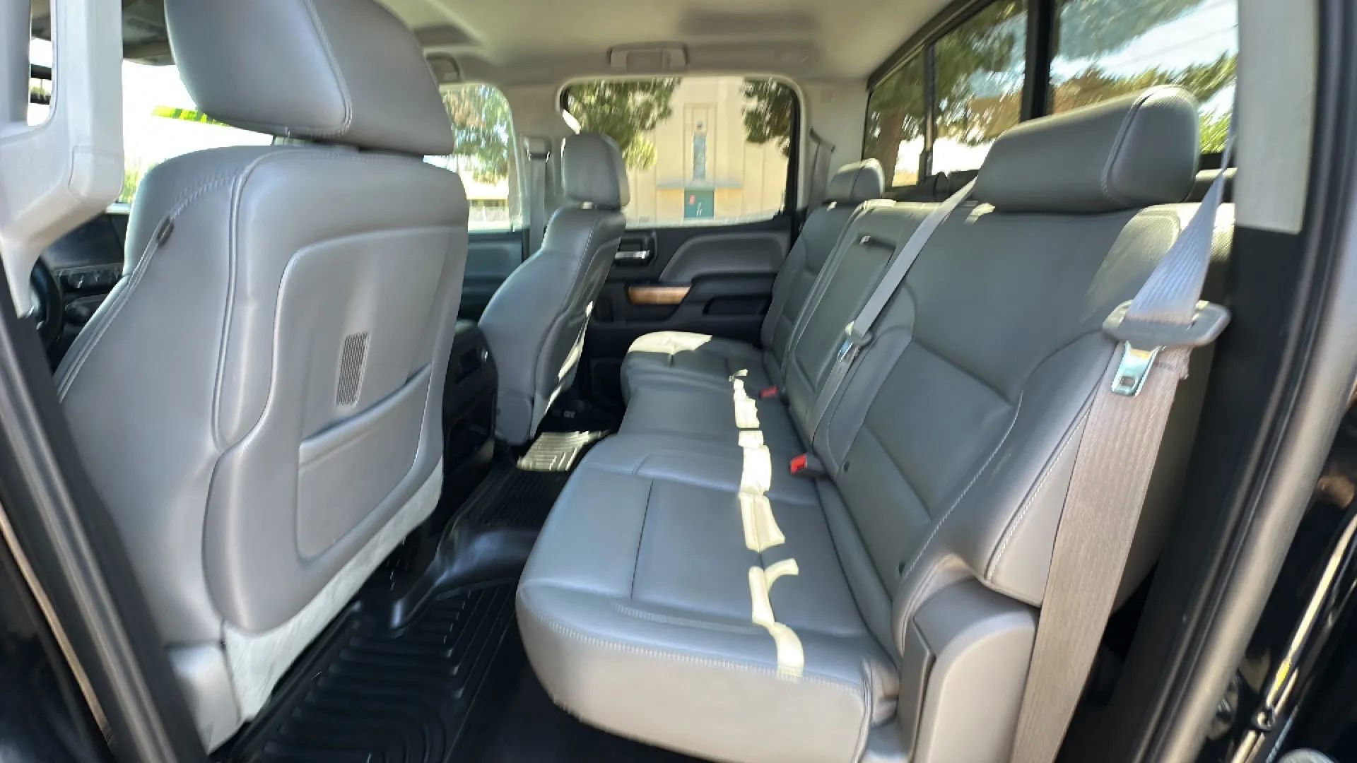 Used 2015 Chevrolet Silverado 2500 LTZ w/ Duramax Plus Package image 13