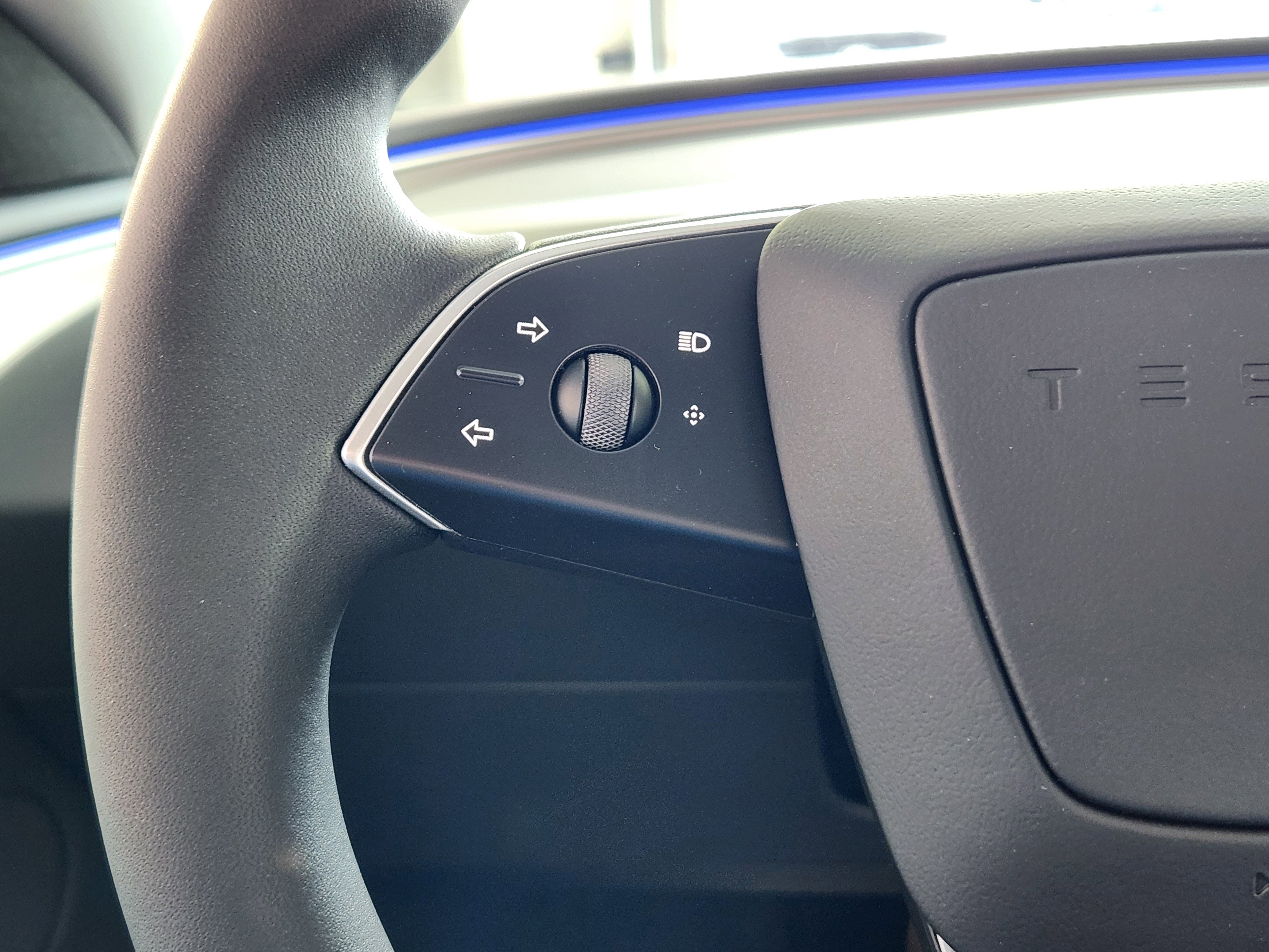 Used 2025 Tesla Model 3 Performance image 18