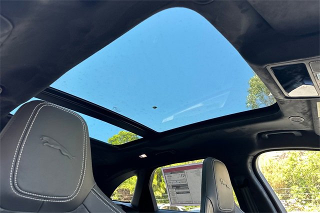 New 2026 Jaguar F-PACE R-Dynamic S image 16