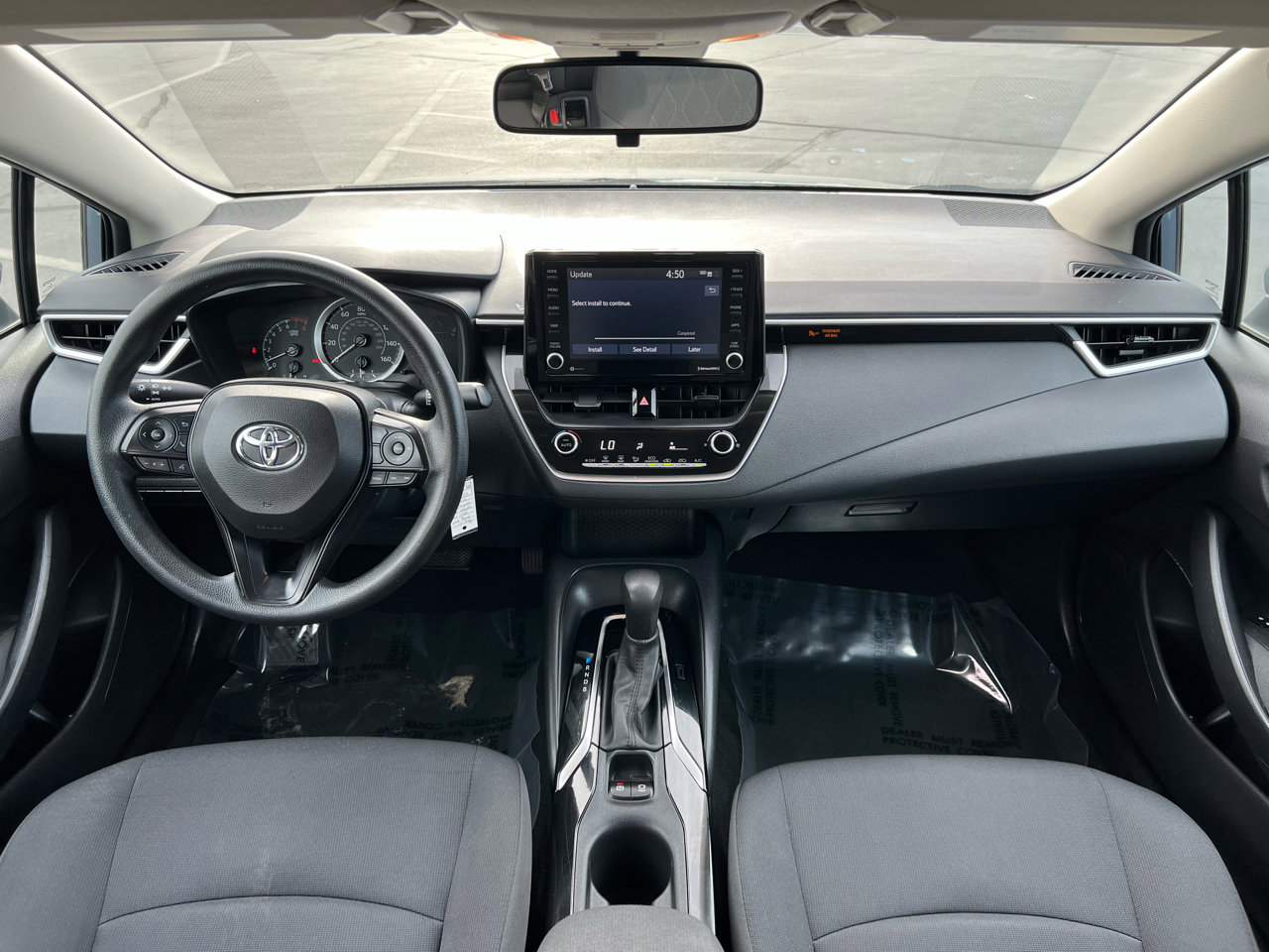 Used 2022 Toyota Corolla LE image 45