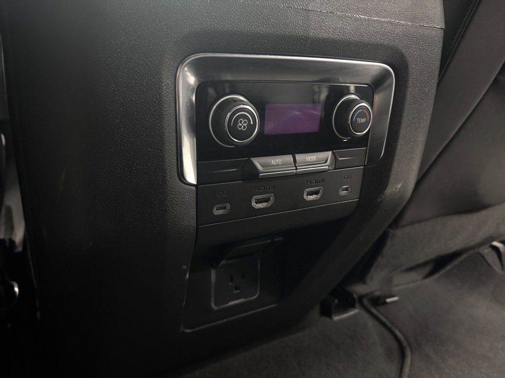 Used 2024 Chevrolet Tahoe RST image 34