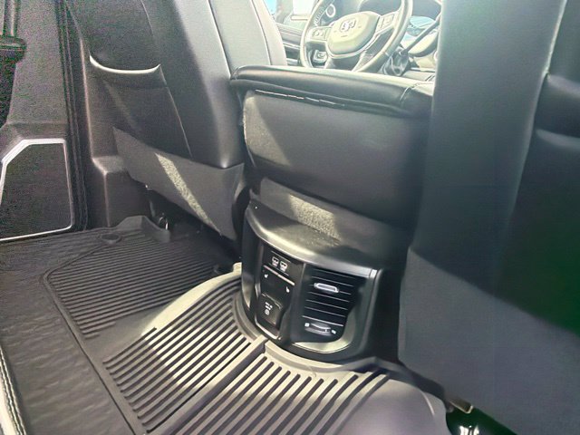 Used 2023 RAM 3500 Laramie AWD/4WD image 14