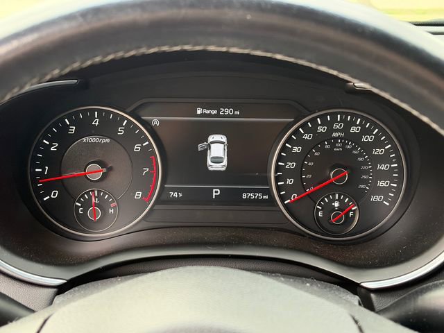 Used 2022 Kia Stinger GT2 RWD image 25