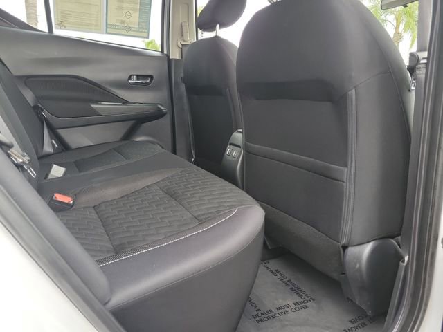 Used 2023 Nissan Kicks SV image 23