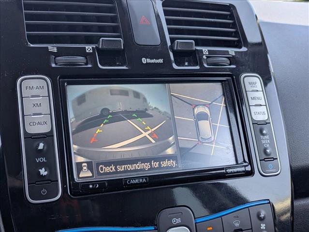 Used 2014 Nissan Leaf SL w/ Premium Package FWD image 14