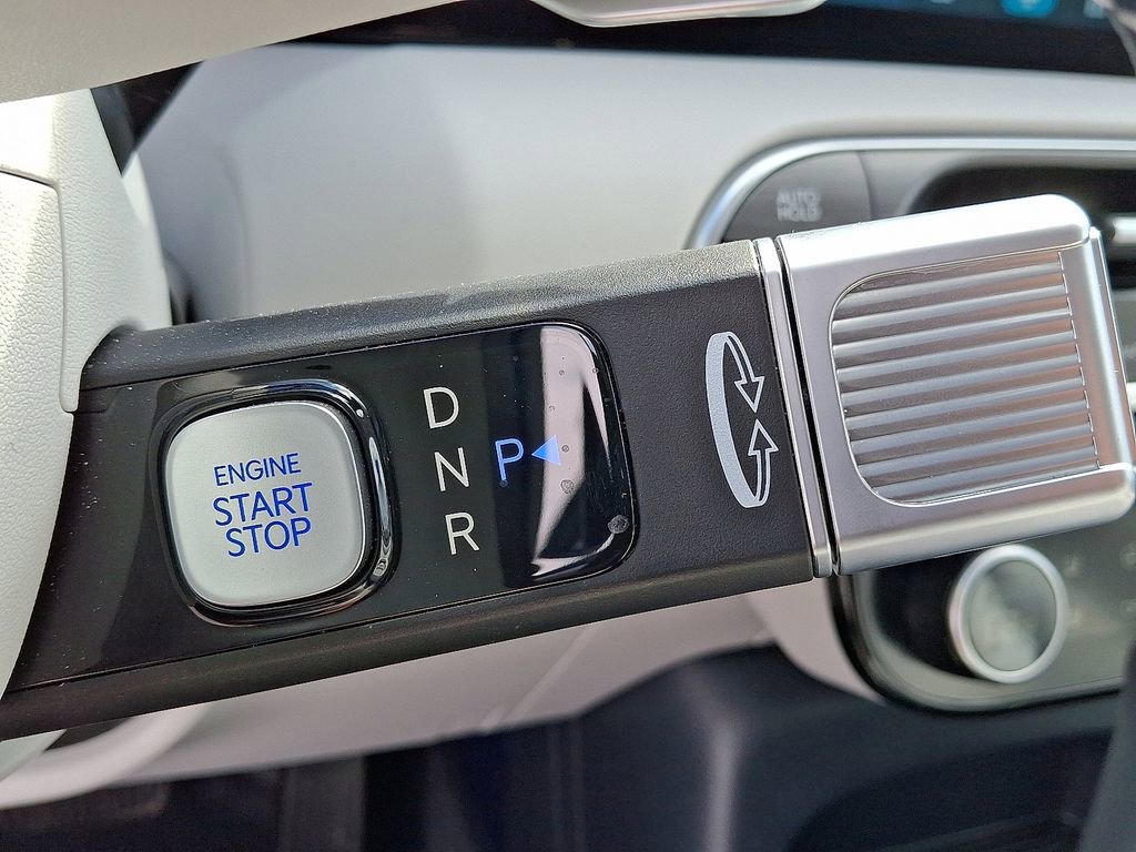 Used 2026 Hyundai Palisade Calligraphy image 16