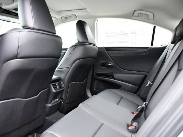 New 2025 Lexus ES 350 w/ Premium Package image 16