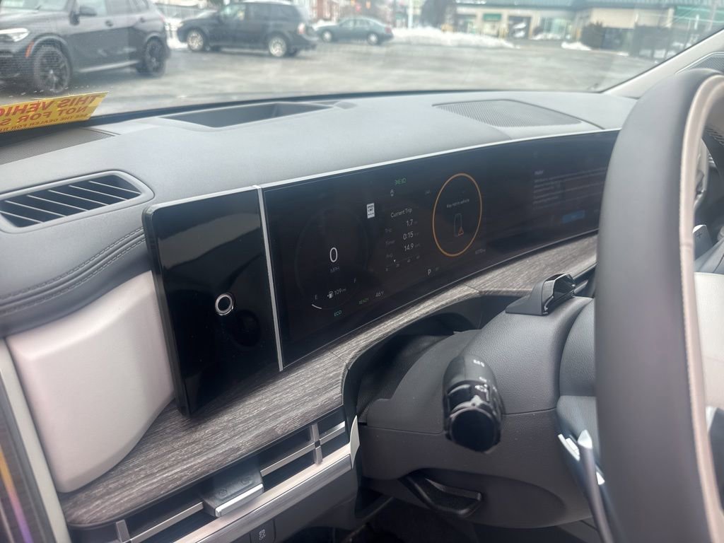 Used 2024 Hyundai Santa Fe Calligraphy image 24