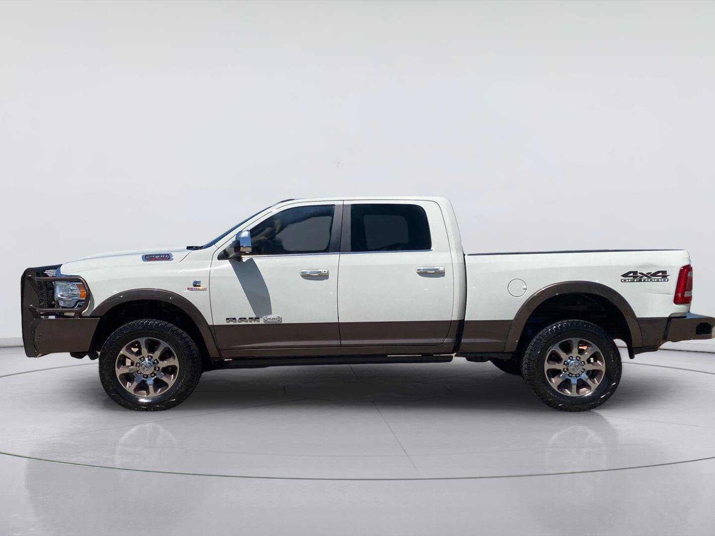 Used 2021 RAM 2500 Limited AWD/4WD image 2