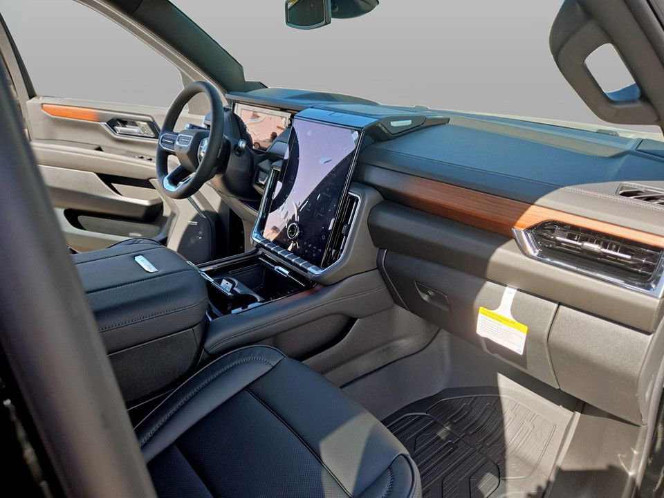 New 2026 GMC Yukon XL Denali w/ Sun & Power Step Package image 16